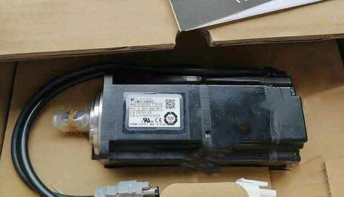 Yaskawa SGMJV-04ADD6E AC SERVO MOTOR 1.6A 400W 3000RPM 200V NEW