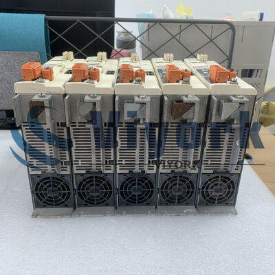 Schneider LXM32MD30N4 MOTION SERVO DRIVE LEXIUM 32 3PHASE 208-408VAC 3KW USED