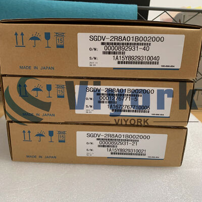 Yaskawa SGDV-2R8A01B00200 SERVO DRIVE 230 VAC 50/60 HZ 400 W 2,8 AMP neu